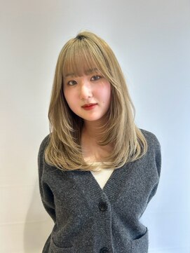 ロング顔周りレイヤーシャギーブリーチカラー