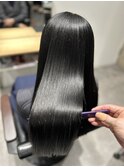 効果を実感！切れ毛を抑える美髪ケアトリートメント