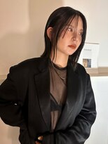 ムジーク(Musiiik)&nbsp;オリーブグレージュ/鎖骨ボブ/暗髪