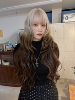 ウィットサークル(wit circle) ホワイト×ブラウンのルーツカラー