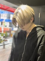 アウル 心斎橋(owl)&nbsp;センターパート/ホワイトベージュ/ダブルカラー/メンズ