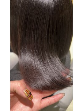 ヨキ(yoki.) ボブブラウン×URUGAMIトリートメント【髪質改善】