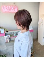 アンゼロ(UNZELO) 大人女性向けショートウルフ×ハイライトカラー