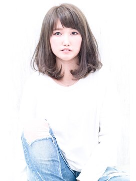 デューク リムニ(du:c Rimuni) ワンカールロブ×ナチュラルアッシュ