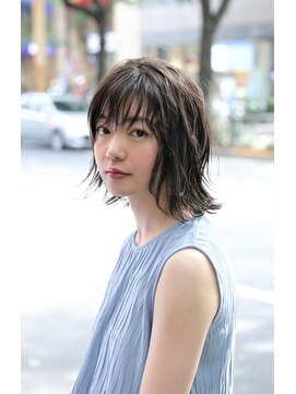 コマ(coma) 【coma中野】ウェット外はねボブシースルーバング