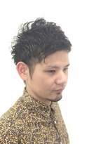 バーバーアンドビューティー マル(Barber and Beauty MARU)&nbsp;２ブロックビジネスパーマスタイル　０１