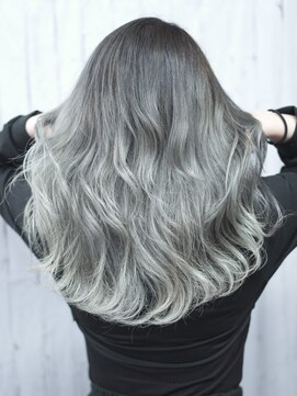 クリスタル 船橋(Crystal) グレージュカラー【インナー/髪質改善/船橋/シールエクステ】