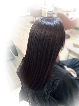 ステラ(Stella) ツヤ　ロングヘア