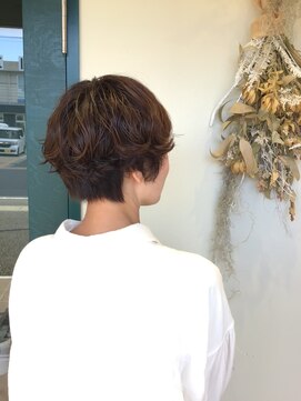 コス(KOS) 伸ばしかけも楽しいニュアンスパーマ