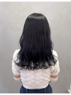 エイト 博多店(EIGHT hakata) ブルーブラックでキレイめスタイルに