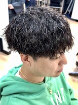 ウェイビーエフティフィフス 横浜西口(WAVEY ft.fifth) メンズパーマツイストスパイラルパーマ波巻きパーマツイスパ横浜
