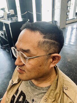 レヴィア(Revia) メンズカット