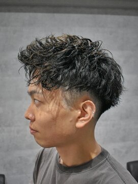 バーバーハウス ラヴィ(Barber House Lavie) フェードショート