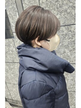 ヘアリゾート粋 ドゥオ 新宿南口店(dua) カジュアル大人女子必見☆ILLUMINAカラーで創る艶ショート♪黒田