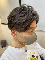 ファブ バイ ルミ(Fab by Lumi)&nbsp;MEN’S HAIR/刈り上げセンターパート/マッシュスタイル