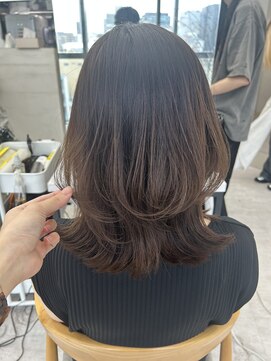 ビューナゴヤ 名駅(VIEW NAGOYA) 外ハネレイヤー/レイヤーカット/くびれヘア/似合わせカット