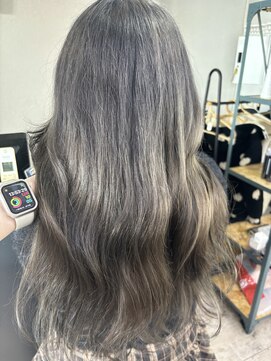 アジールヘア 所沢プロペ通り店(agir hair) 透明感グレージュ