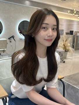 エヌ 大阪梅田店(enu) 髪質改善ストレート＋黄金比率韓国風カット