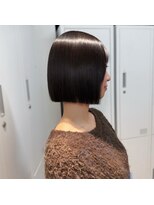 ザシェノンウメダ(THA CHAINON UMEDA) イメチェン/ピンクベージュ/アンブレラカラー/前髪/心斎橋