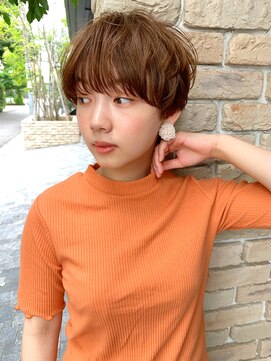 ミィ 表参道(mee.) 【mee.】ブチ　ふんわりかわいいショートヘア