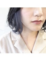 デコヘアーフラッペ(DECO HAIR frappe) 色落ちキレイなネイビーアッシュのインナーカラー