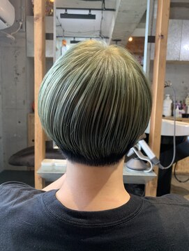 ワンダーヘアーグルーミング(WANDER Hair grooming) オリーブショート【三軒茶屋 ハイライト インナーカラー】