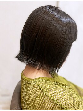 ブランシェ(branche) 切りっぱなし/ボブ/カーキベージュ