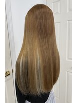 サロンドノア(Salon de NoA)&nbsp;ロングヘア×インナーブリーチ