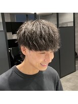 アンダーバーホワイト(_WHITE)&nbsp;無造作マッシュ