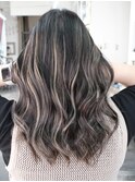 ハイライトショートヘアレイヤーカットダブルカラー