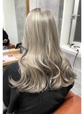 シアーグレージュ