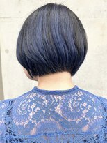 モリオ(morio)&nbsp;=アンブレラカラー耳かけショートボブ前下がりショート30代40代