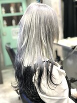 トーキョー オタクヘアー(TOKYO OTAKU HAIR)&nbsp;ホワイトブラックグラデーションカラー