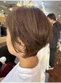 大人かっこいいショートボブ