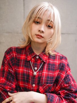 ギークス(GEEKS) 【GEEKS渋谷】フェイスレイヤー/ウルフ/ブロンドベージュ/秋ヘア