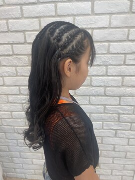 ルーテッド(Rooted) コーンロウ