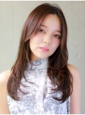 センターパート×ロングレイヤー×ナチュラルブラウン