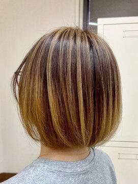 【バレイヤージュ×ナチュラル透明感カラー】池袋美容室