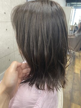 アーシャム(Arsham) 髪質改善カラー