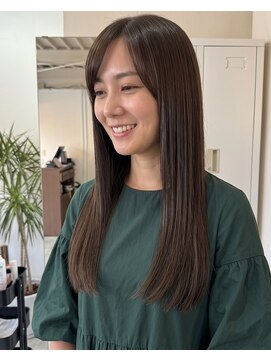 零秒女髪 千里丘店 上品で艶やかな美髪ロングヘアスタイル髪質改善艶髪艶カラー艶感