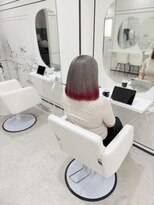 円(en) グレー×レッド×エンドカラー