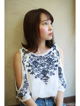 トヌコア ルア 下北沢店(TONUKOA RUA) 【ToanukoaRua】ダークアッシュがツヤ感をプラス外ハネミディ☆