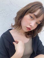 レオニード 表参道(LEONID)&nbsp;ミディアムレイヤー　イルミナカラーサファリ　佐々木