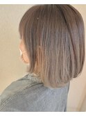 ホワイトベージュ〇