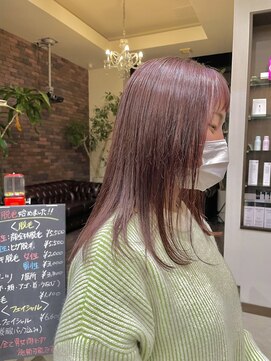 アールトゥーヘアー(art To Hair) ピンクカラー/ストレートヘア/ロング