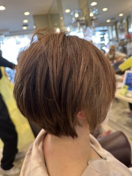 エメールヘア(aimere hair) 本来の頭の丸みを持たせた可愛い柔らかボブスタイル