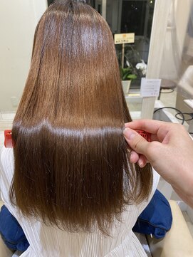 エイミーバイアフロートザガーデン 浦和店(amie by afloat the garden) マジカルストレート【浦和】