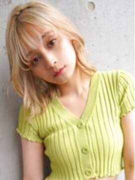 オーバーヘアー 長岡京店(over hair) くびれヘア×ハイトーンベージュ