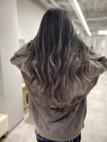 アヴァンス 京橋店(AVANCE)&nbsp;ハイライトで立体感のあるスタイルに！