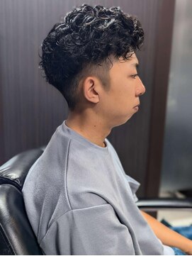 バーバーバー 都賀(BARBER-BAR) メンズワイルドパーマ【メンズカット/パーマ】
